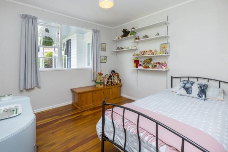 Photo of property in 88 Pasadena Crescent, Totara Park, Upper Hutt, 5018