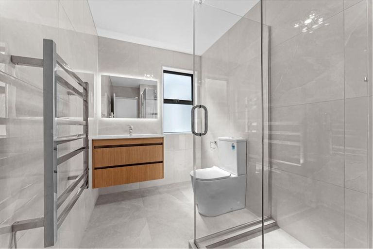 Photo of property in 9 John Gray Street, Papakura, 2110