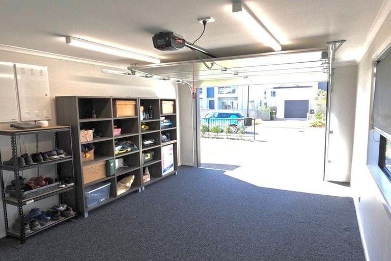 Photo of property in 14 Torea Place, Kenepuru, Porirua, 5022