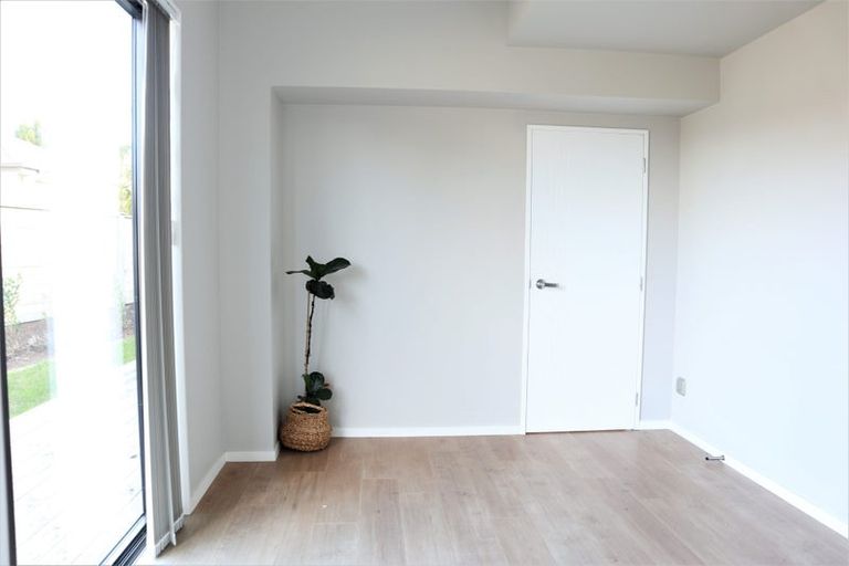 Photo of property in 2 Pitoitoi Drive, Riverhead, 0820