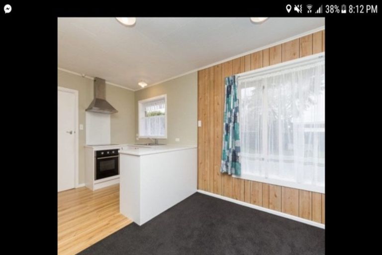 Photo of property in 12 Wimborne Crescent, Aranui, Christchurch, 8061