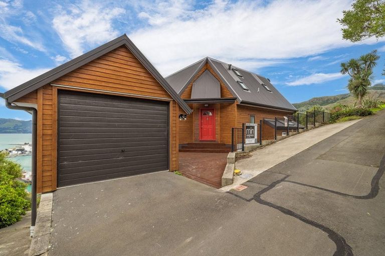 Photo of property in 30 Gilmour Terrace, Lyttelton, 8082