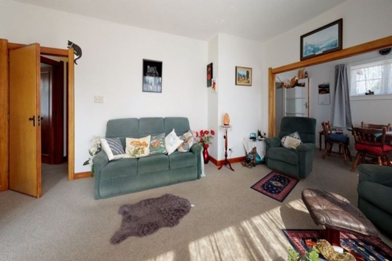 Photo of property in 9 Buckleys Terrace, Tinwald, Ashburton, 7700