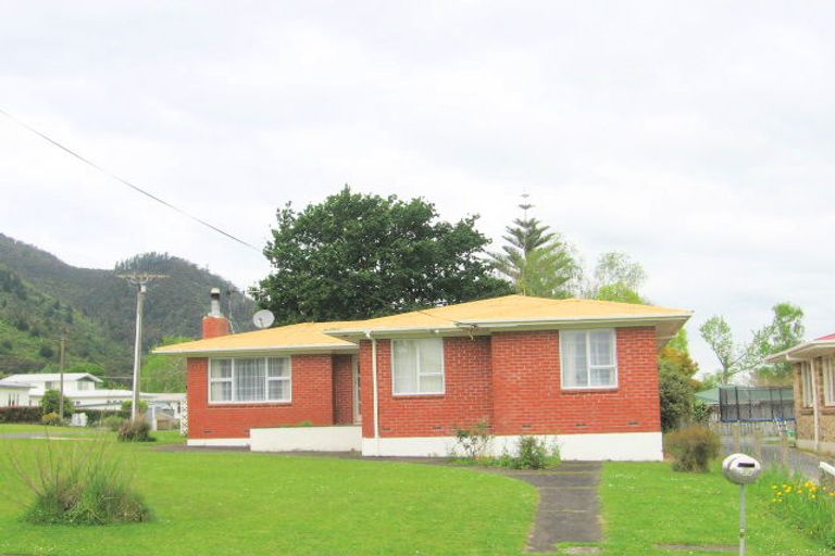 Photo of property in 23 Wyatt Avenue, Te Aroha, 3320