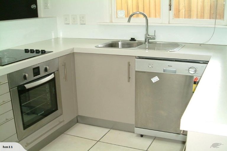 Photo of property in 2/15 Knowles Street, St Albans, Christchurch, 8052