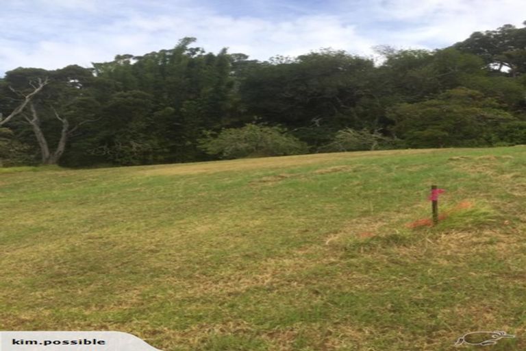 Photo of property in 28 Martin Road, Matakana, 0985