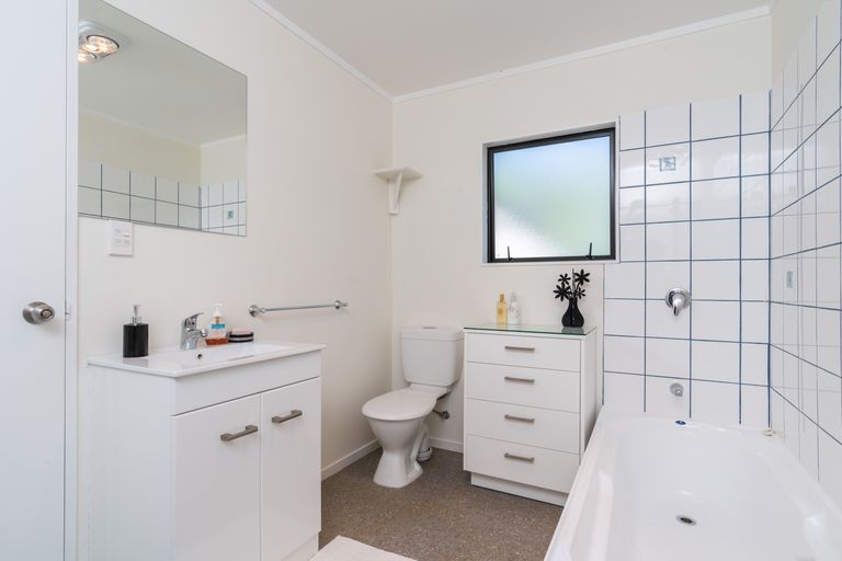 Photo of property in 235 Devich Road, Mangawhai, Kaiwaka, 0573