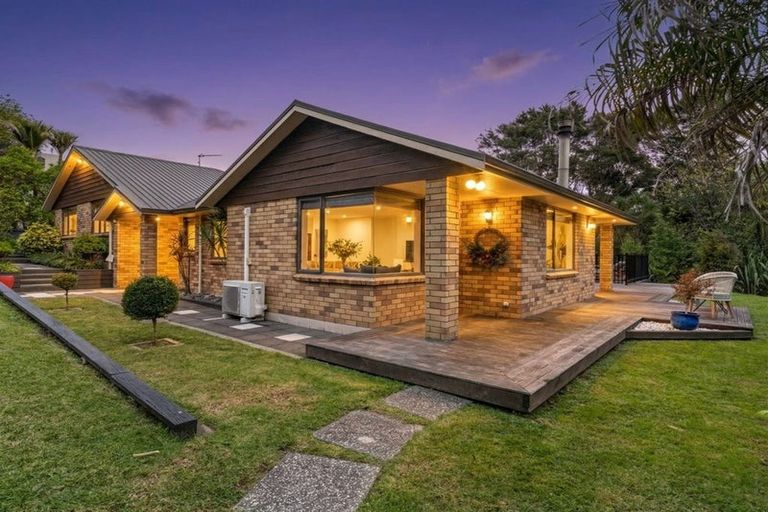 Photo of property in 254 Settlement Road, Papakura, 2110