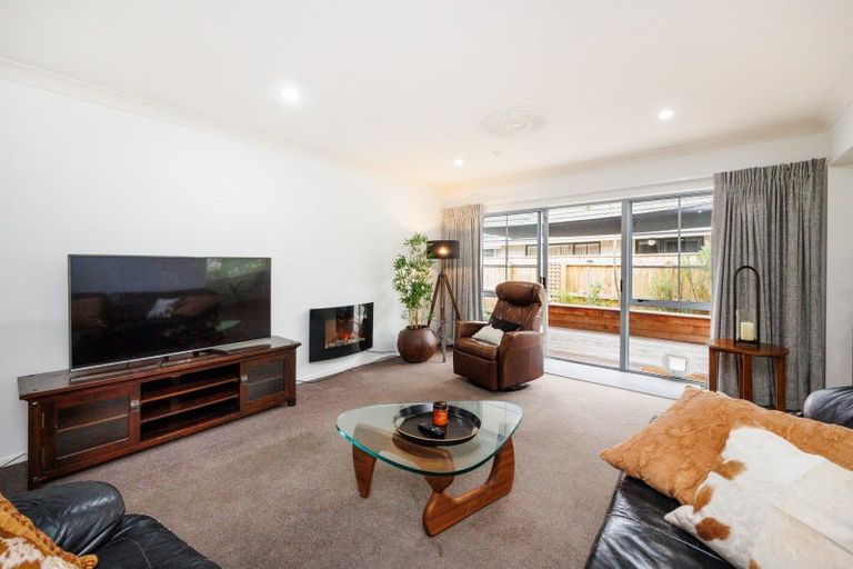 Photo of property in 3a Churchill Avenue, Hokowhitu, Palmerston North, 4410