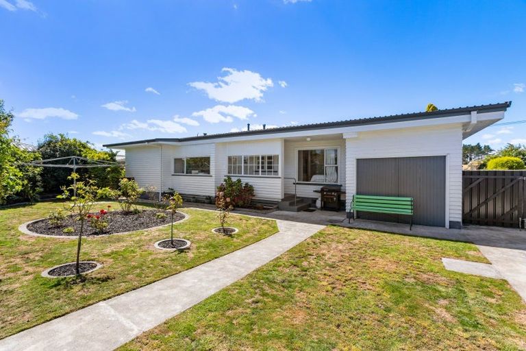 Photo of property in 60 Cutfield Street, Inglewood, 4330