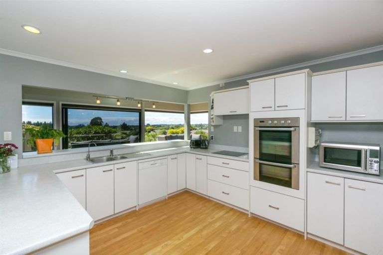 Photo of property in 23d Veale Road, Frankleigh Park, New Plymouth, 4310