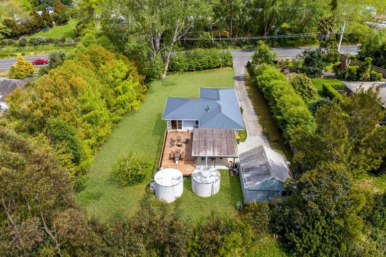 Photo of property in 1108 Kaipara Coast Highway, Kaukapakapa, 0873