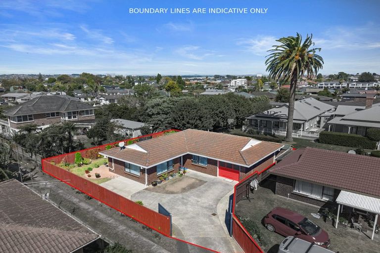 Photo of property in 3/34 Wallace Road, Papatoetoe, Auckland, 2025