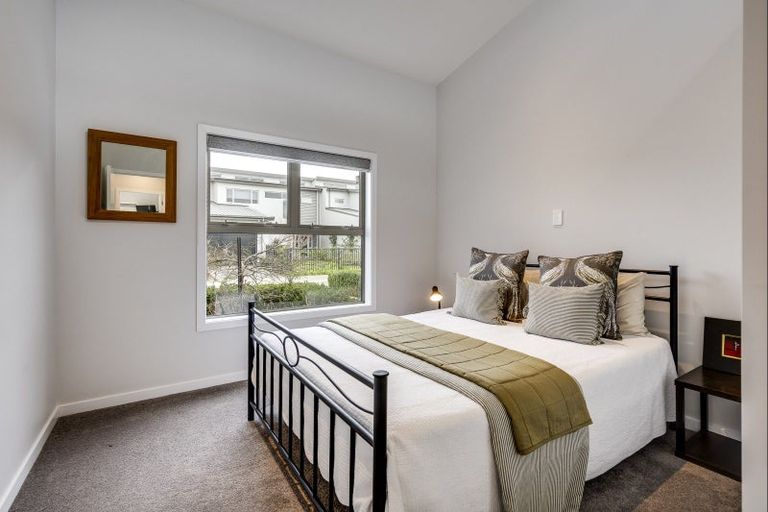 Photo of property in 15 Bray Place, Havelock North, 4130