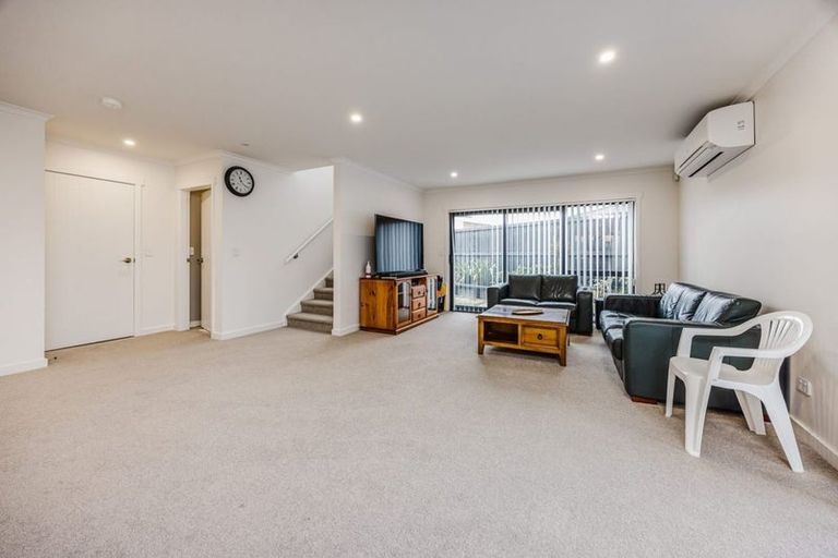 Photo of property in 72 Maanihi Drive, Rototuna North, Hamilton, 3210