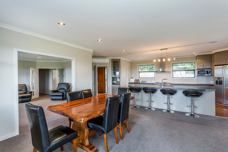 Photo of property in 42 Woodside Road, Woodside, Outram, 9073