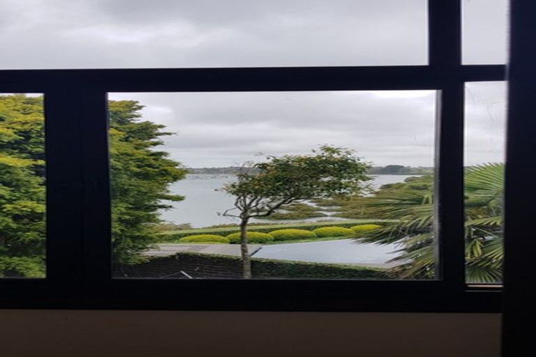 Photo of property in 12 Dayspring Way, Pakuranga, Auckland, 2010