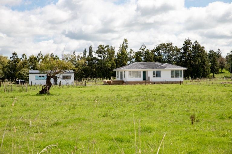 Photo of property in 24 Wharf Road, Kerepehi, Paeroa, 3671