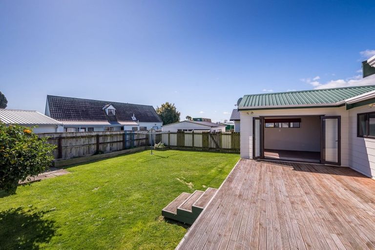 Photo of property in 4 Broadbelt Grove, Levin, 5510