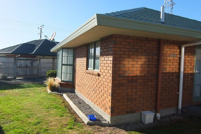 Photo of property in 93 Roberts Line, Kelvin Grove, Palmerston North, 4414