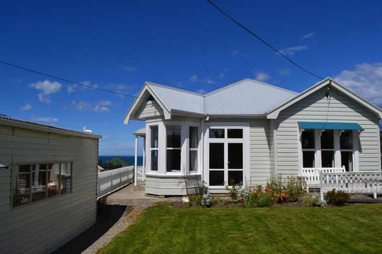 Photo of property in 63 Wharfe Street, South Hill, Oamaru, 9400