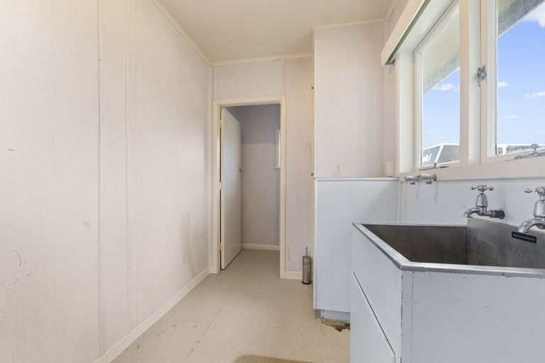 Photo of property in 5 Goodson Place, Hawera, 4610