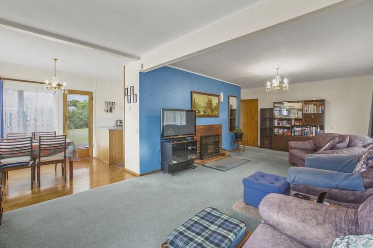 Photo of property in 32 Budleigh Street, Frankleigh Park, New Plymouth, 4310