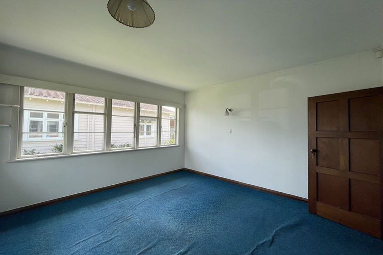 Photo of property in 51 Moa Road, Point Chevalier, Auckland, 1022