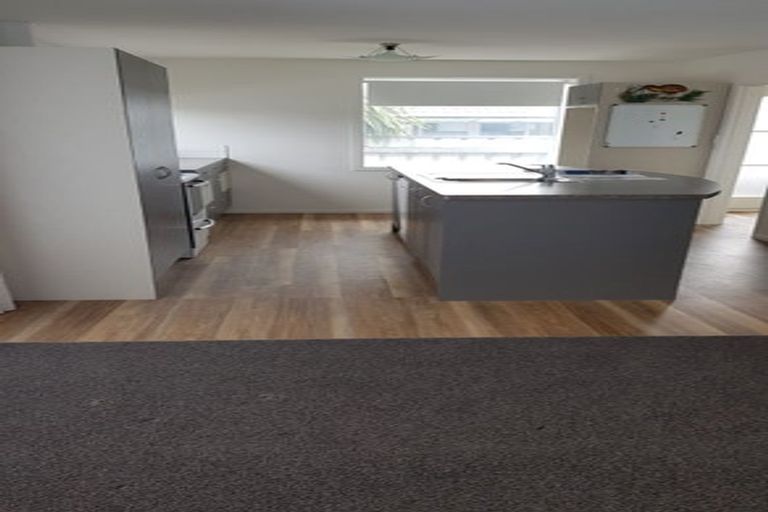 Photo of property in 12 Pandora Street, North New Brighton, Christchurch, 8083