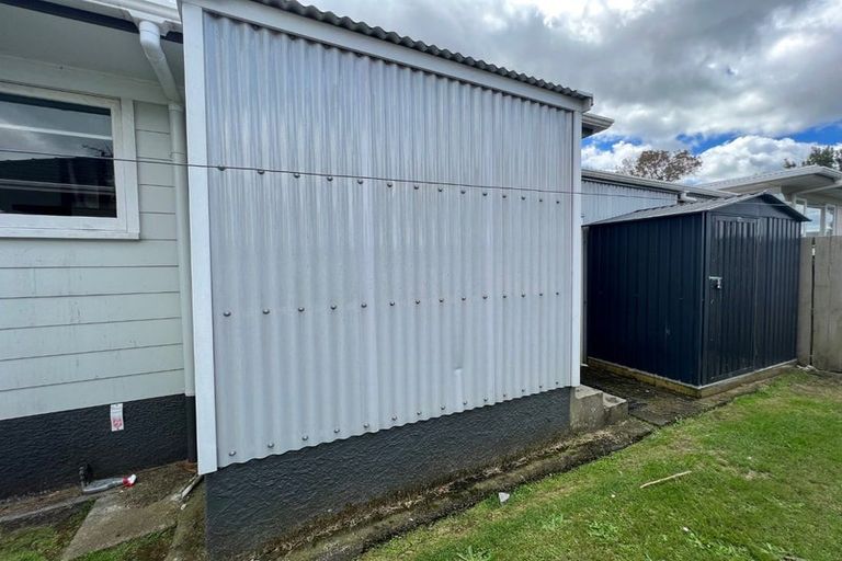 Photo of property in 27 Alma Crescent, Papakura, 2110