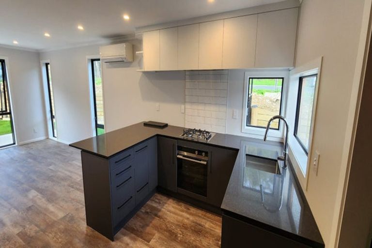 Photo of property in 2 Doug Jensen Street, Wallaceville, Upper Hutt, 5018