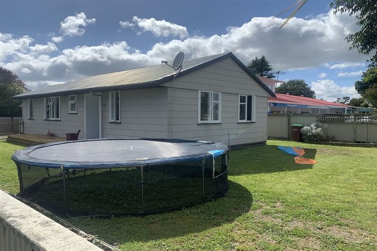 Photo of property in 64 Upper Plain Road, Masterton, 5810