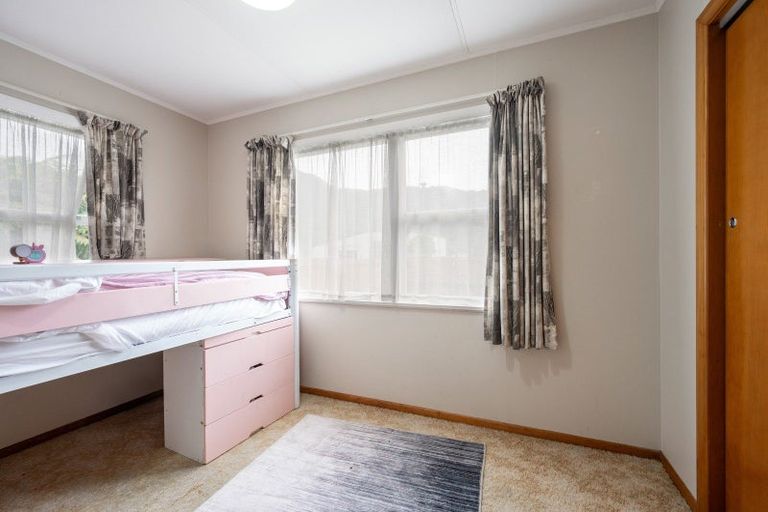 Photo of property in 121 Fairfax Street, Murchison, 7007