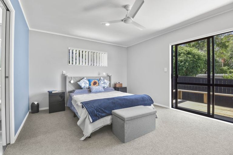 Photo of property in 96 Brian Crescent, Stanmore Bay, Whangaparaoa, 0932