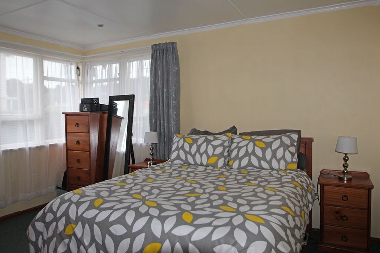 Photo of property in 35 Dacre Street, Oamaru North, Oamaru, 9400