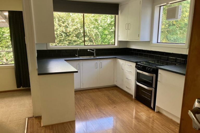 Photo of property in 10 Iona Street, Lawrence, 9532