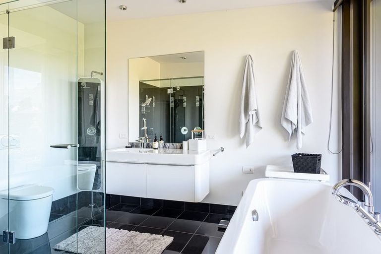 Photo of property in 6 Brooks View Heights, Tasman, Upper Moutere, 7173