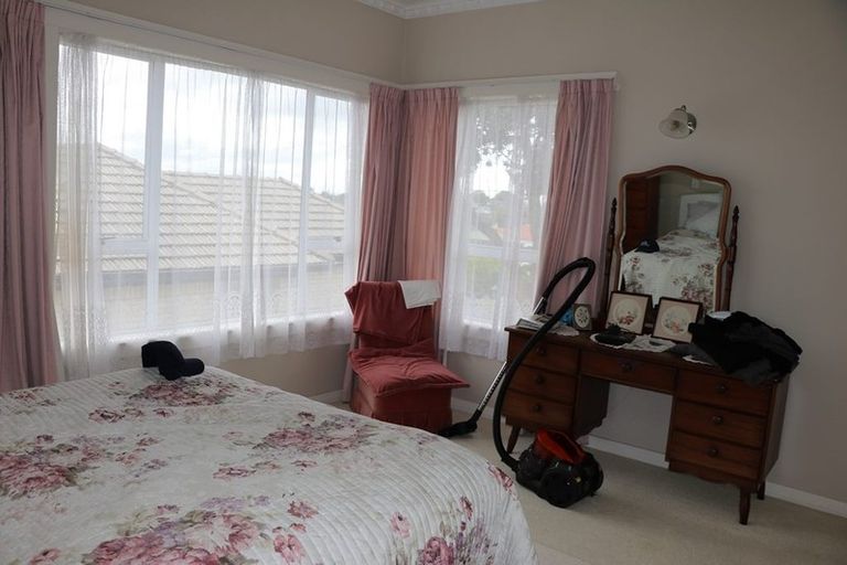 Photo of property in 5 Holden Avenue, Forest Lake, Hamilton, 3200