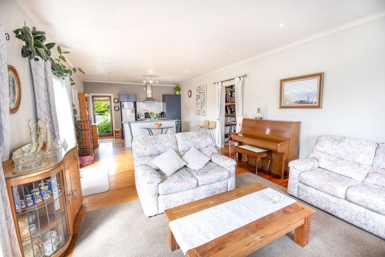 Photo of property in 50 Herrick Street, Marewa, Napier, 4110