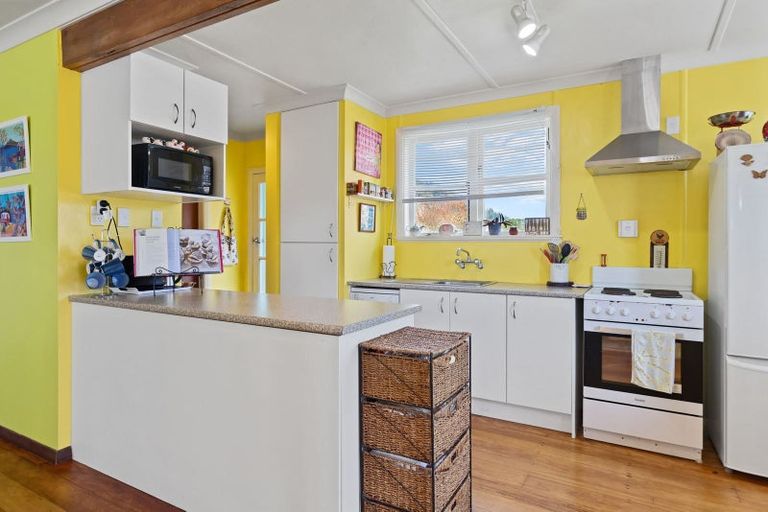 Photo of property in 13 Bracken Avenue, Te Aroha, 3320