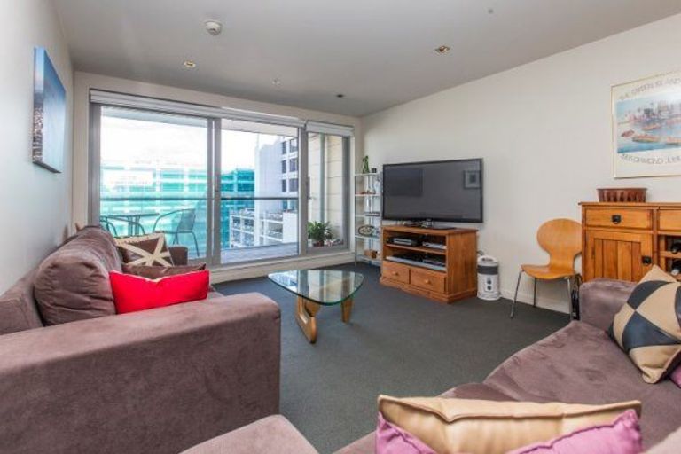 Photo of property in Monument Apartments, 5f/245 Wakefield Street, Te Aro, Wellington, 6011