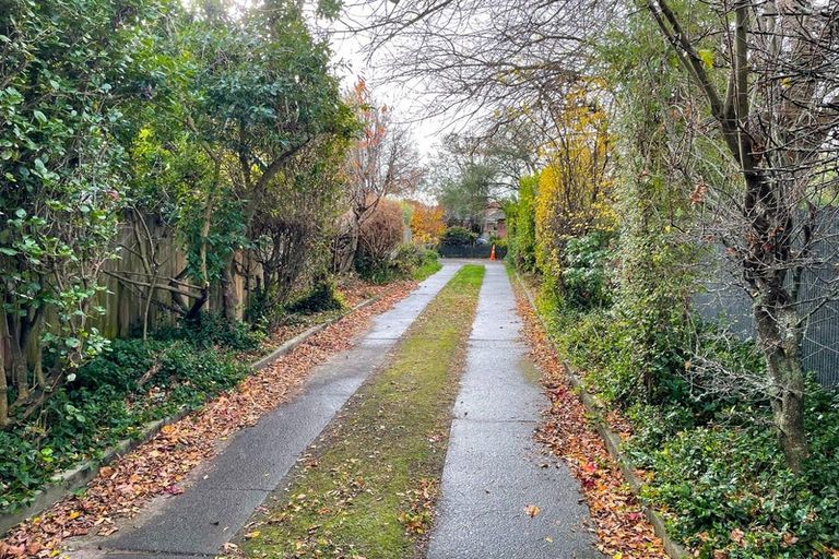 Photo of property in 53 Ford Road, Opawa, Christchurch, 8023