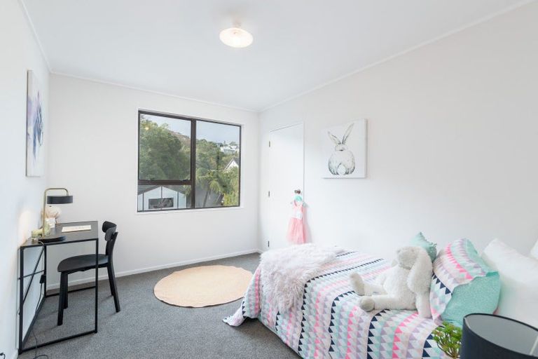 Photo of property in 8/75 Delhi Crescent, Khandallah, Wellington, 6035