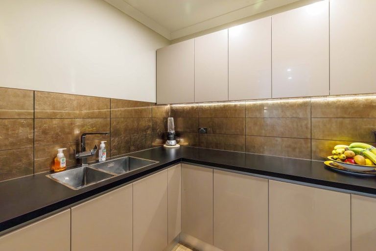 Photo of property in 10 Burntwood Lane, Pegasus, 7612