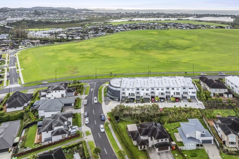 Photo of property in 11/36 Bankside Road, Silverdale, 0932