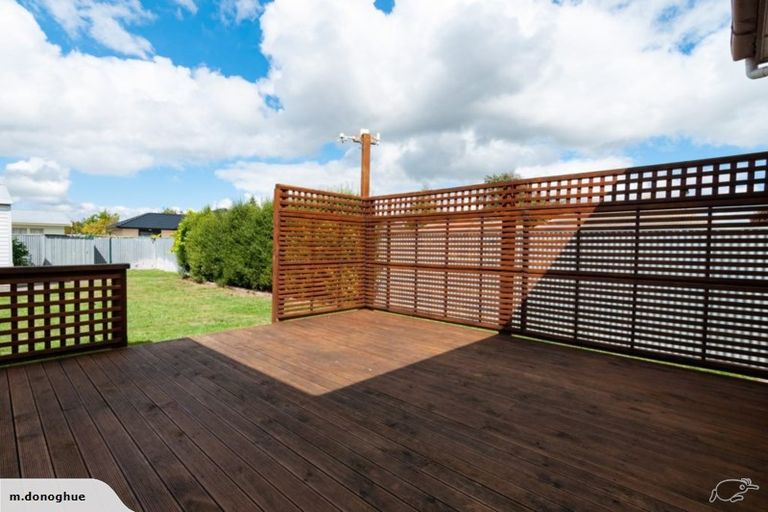 Photo of property in 2a Montrose Place, Takaro, Palmerston North, 4412