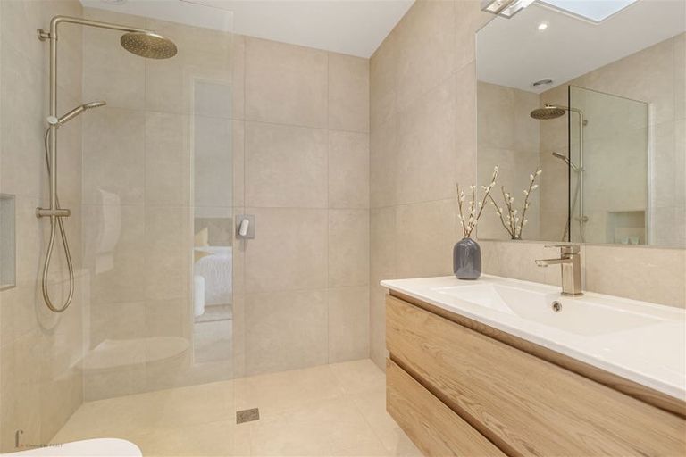 Photo of property in 126 Buckley Avenue, Hobsonville, Auckland, 0616