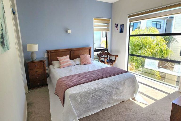 Photo of property in 23 Lockheed Street, Hobsonville, Auckland, 0618