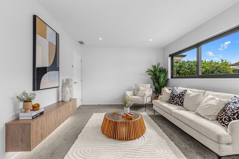 Photo of property in 10 Kendal Avenue, Burnside, Christchurch, 8053