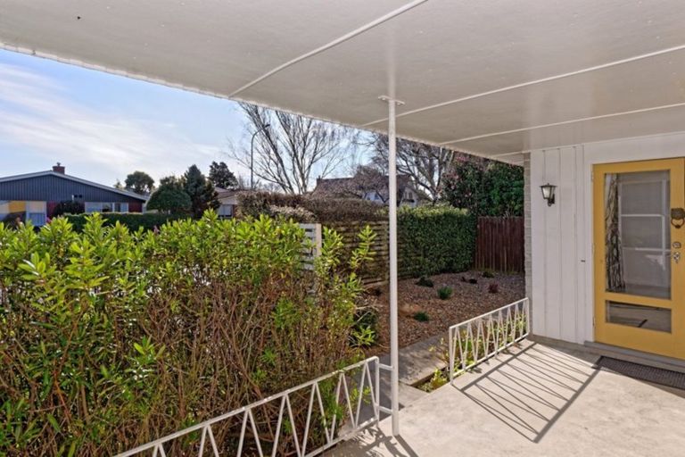 Photo of property in 2/20 Arlington Street, Burnside, Christchurch, 8053